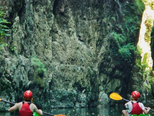 Canoa nei Canyon