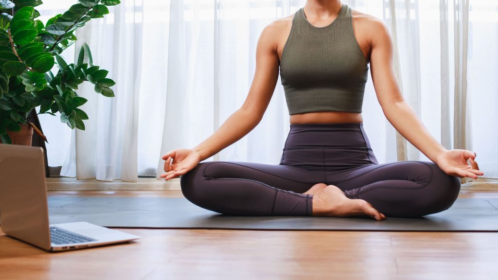 Yoga al chiuso